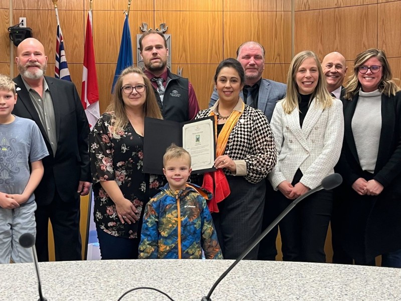 A group of ten people