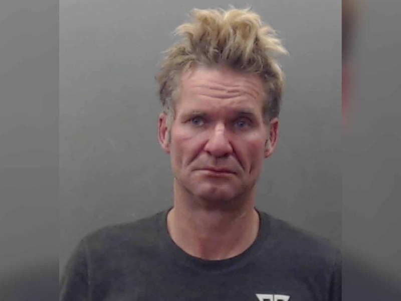 Wanted 49-year-old man turns himself in