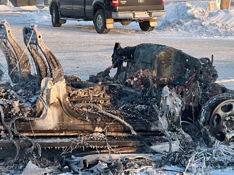 Burned truck at Chevron. (Jordan Prentice