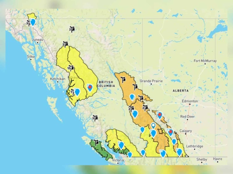A map showing Avalanche Canada forecast for November 28th