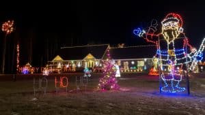 Sean Gallagher has been decorating his property for the community to enjoy for 20 years. ( Jordan Prentice