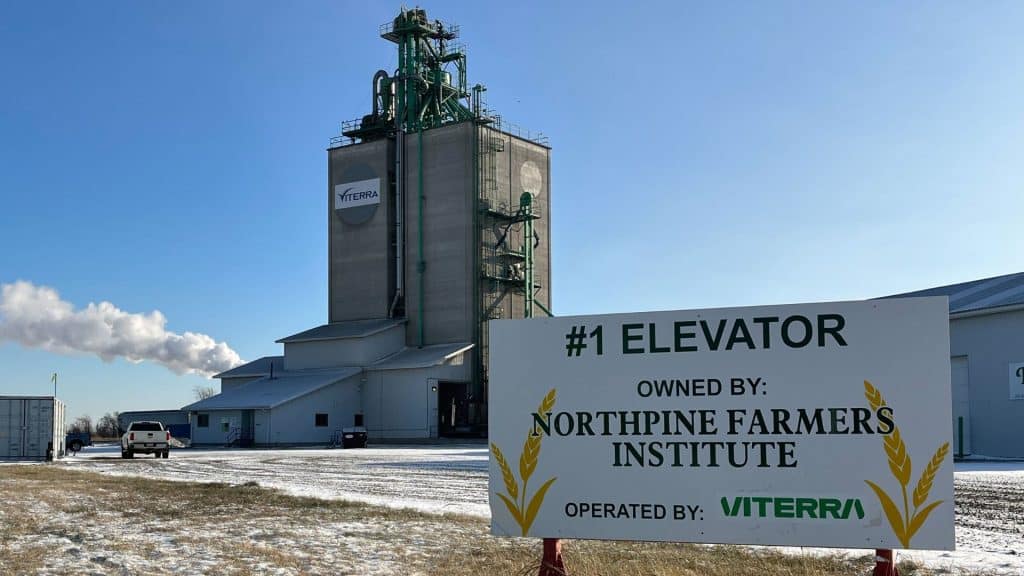 North Pine Farmers Institute grain elevator (North Pine Farmers Institute)