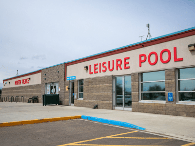 Entrance to the North Peace Leisure Pool