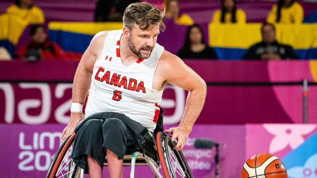 Bo Hedges competing with Team Canada. (Wheelchair Basketball Canada)