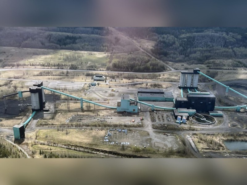 A picture of a mine site close to Tumbler Ridge.