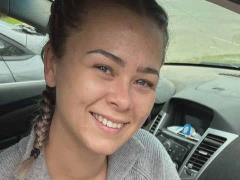 A photo of Kira Agnew was found Friday morning in a hotel room near Playa del Carmen.