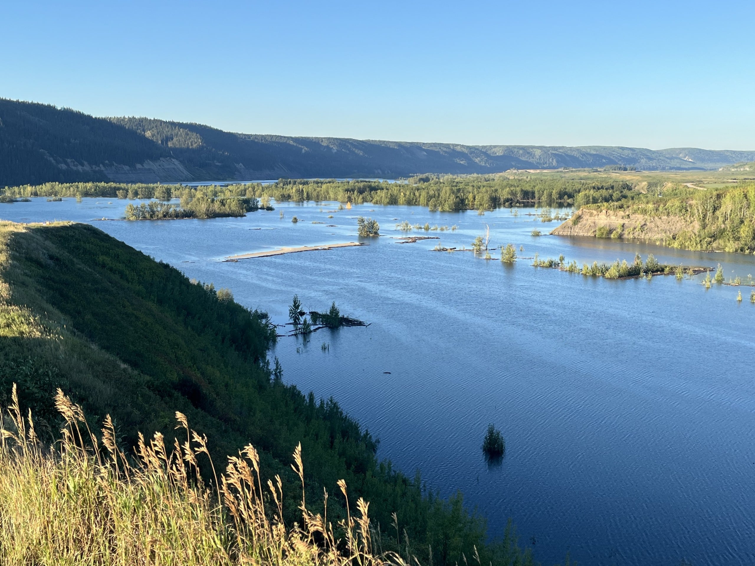 Environment Canada issues heat warning for northeast B.C.