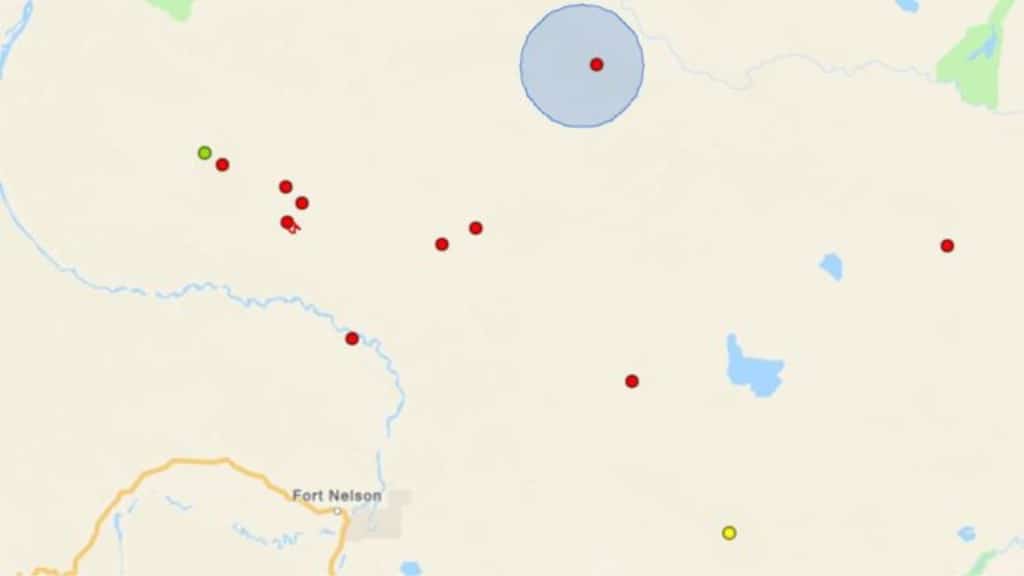 The location of the holdover fire near Etset Lake, shown in the blue dot on the BCWS' wildfire map. (BCWS)