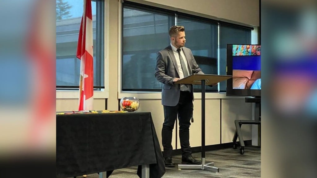 Thomas Whitton will not seek re-election to the School District 60 board of trustees.