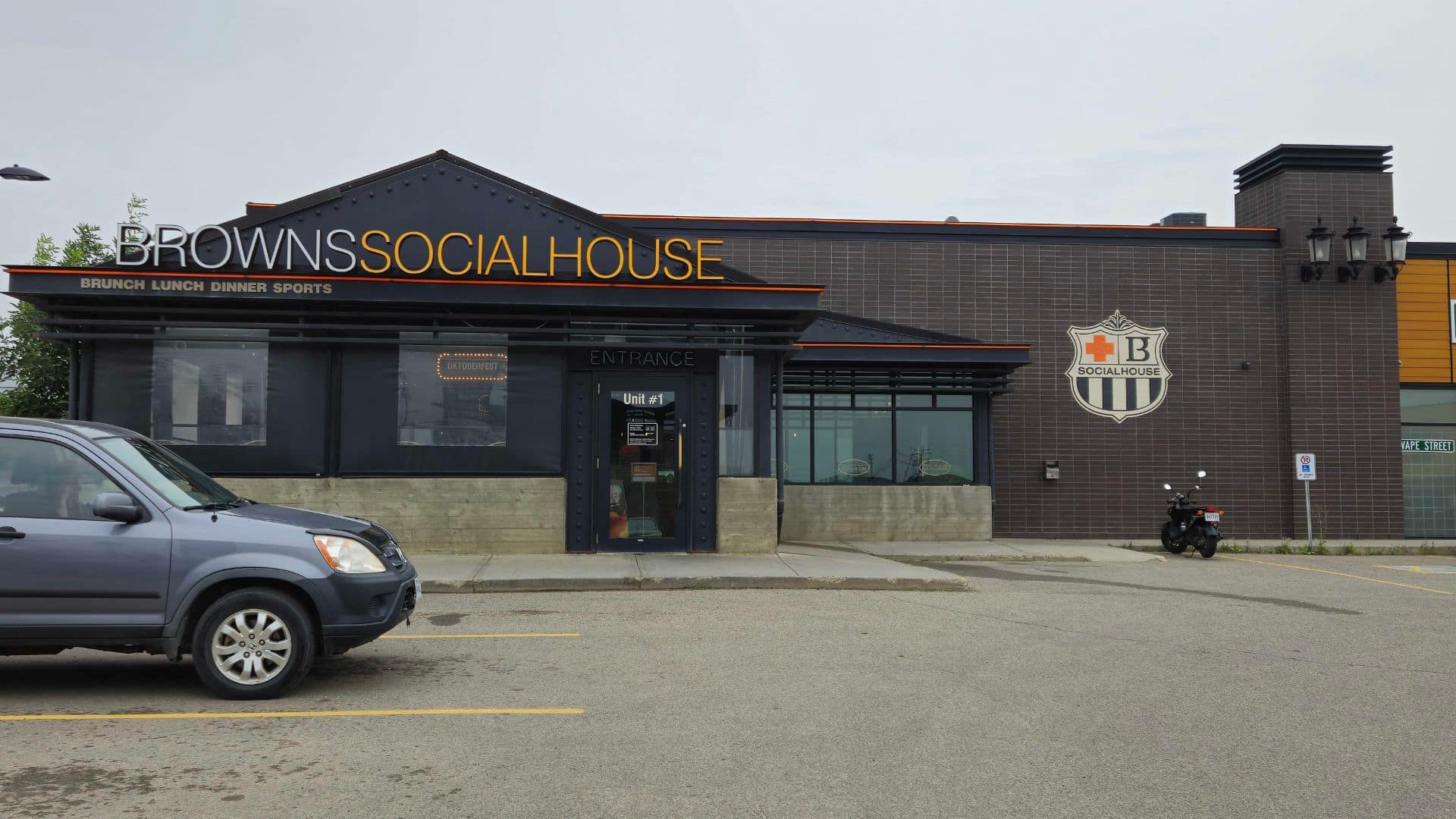 Fort St. John restaurant launches coat drive for Women’s Resource Society