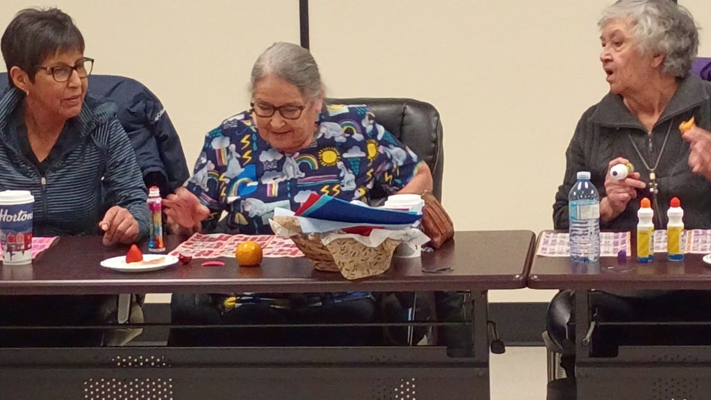 Elders Bingo at the Treaty 8 Tribal Association. (Ed Hitchins, Energeticcity.ca)