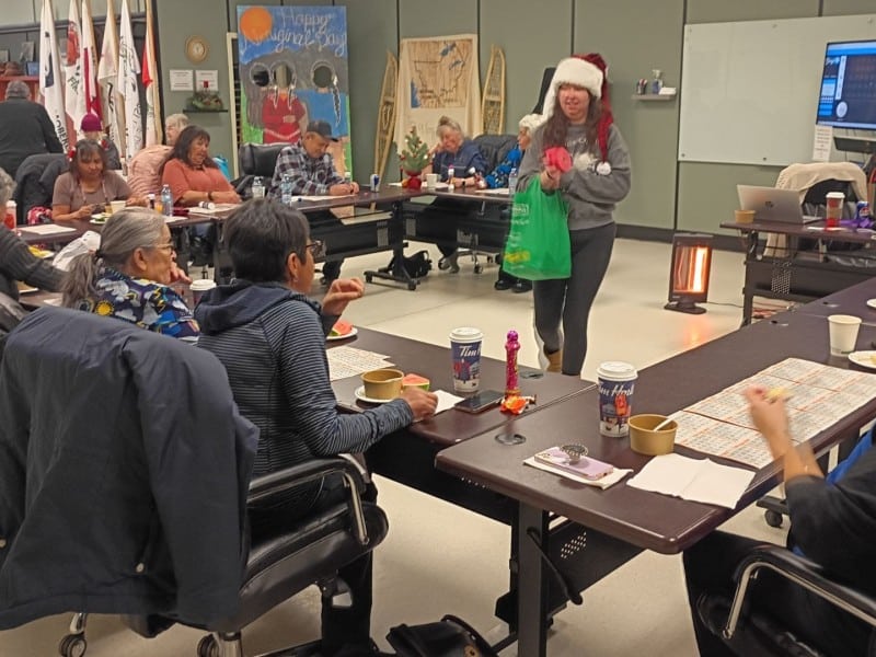 Elders Bingo at the Treaty 8 Tribal Association. (Ed Hitchins, Energeticcity.ca)