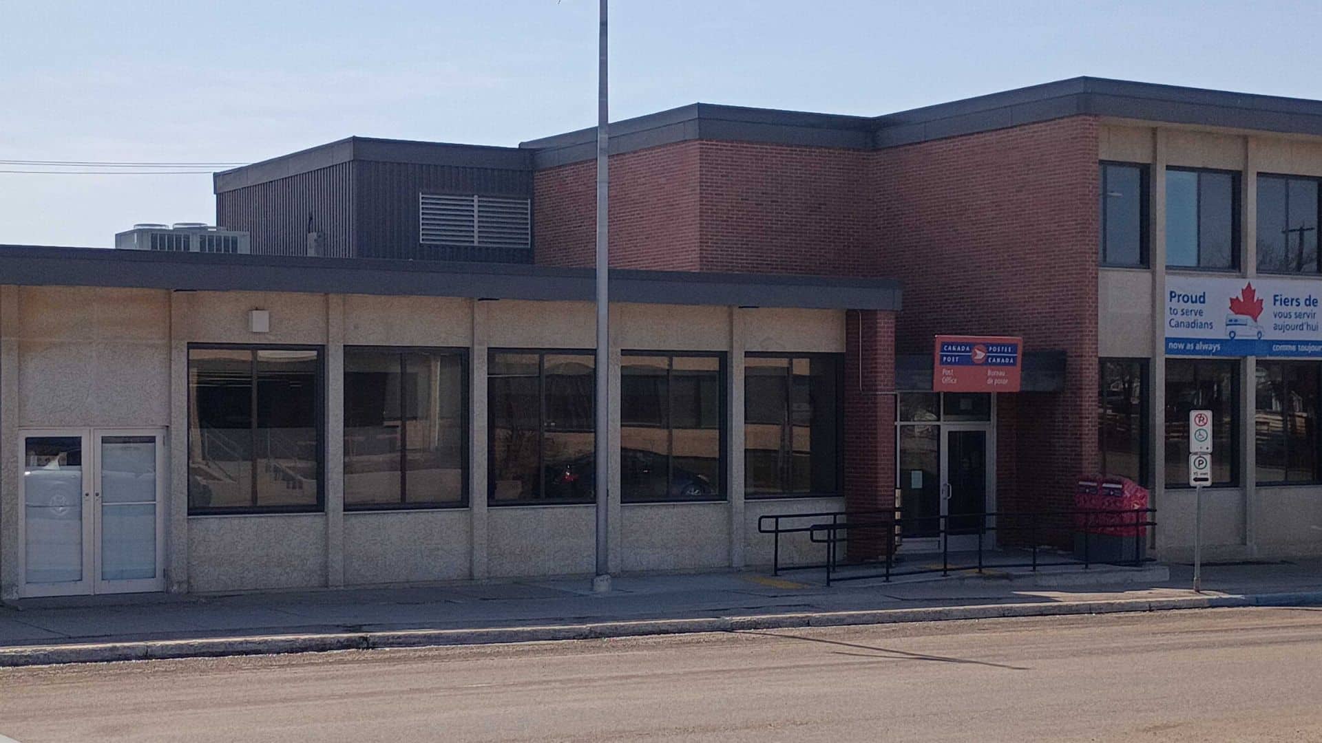 ‘A defeat’: Local post union talks Canada Post changes