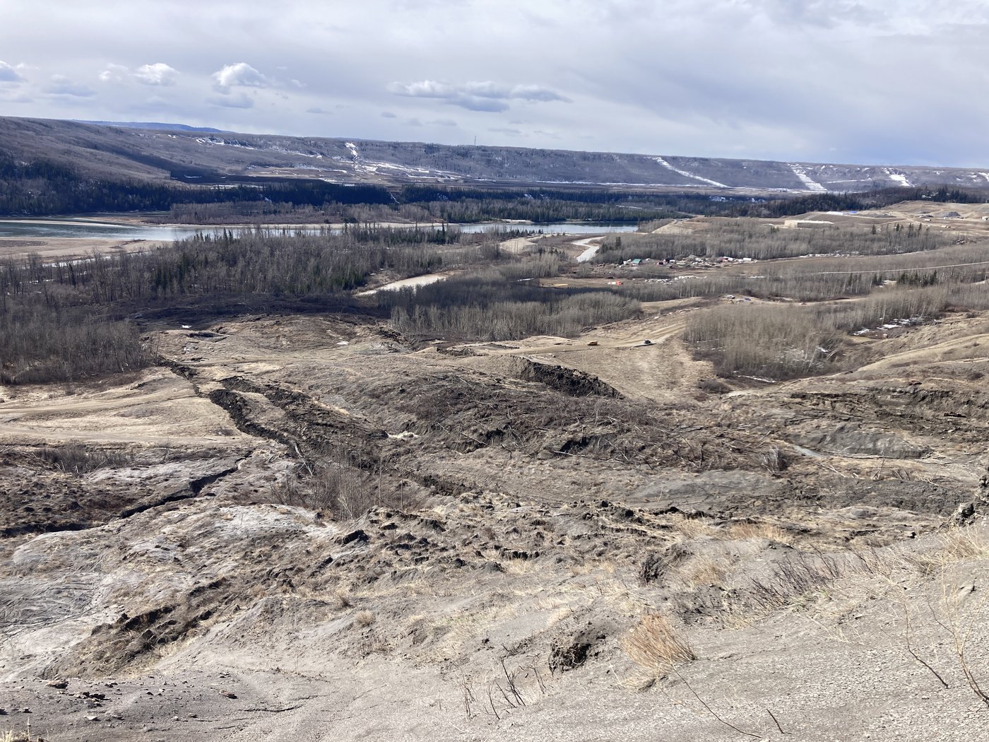 A landslide on Old Fort Road, about five kilometres south of Fort St. John, B.C. is shown in this undated handout photo. The landslide triggered an evacuation order and cut off road access in and out of the community of Old Fort. THE CANADIAN PRESS/Handout — B.C. Ministry of Transportation and Transit (Mandatory Credit)