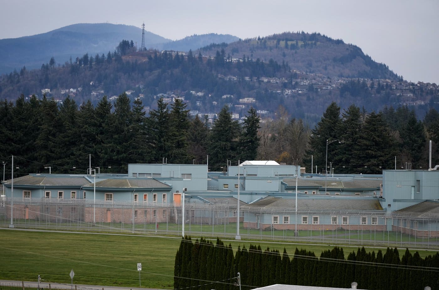 The Pacific Institution federal penitentiary is seen in Abbotsford, B.C., on Monday, Nov. 25, 2024. THE CANADIAN PRESS/Darryl Dyck